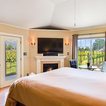 Chateau De Vie Calistoga Exterior photo
